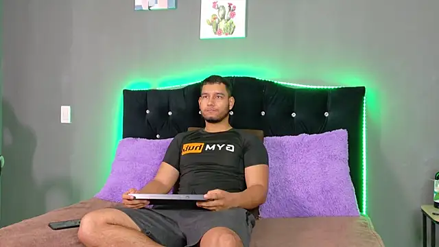 Snapshot of chatting on 05.30.26 online show from 05.30.26