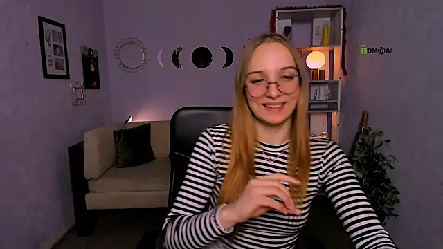 keylas moan online show from 04.22.26