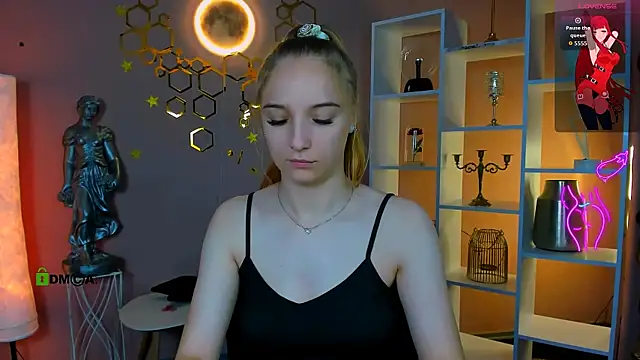 Snapshot of keylas_moan chatting on 06.19.26 keylas moan online show from 06.19.26