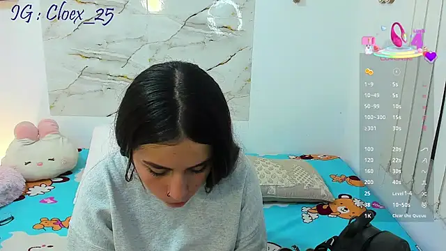 cloex  online show from 09.26.25