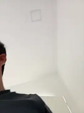 Lushakuiron1 online show from 04.16.26