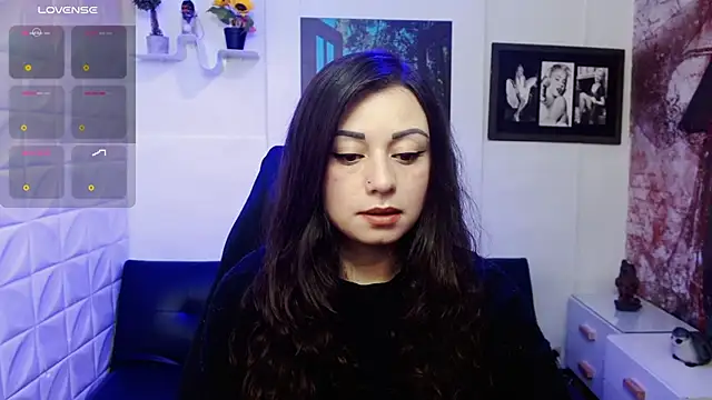 Eva Roussell online show from 11.14.25