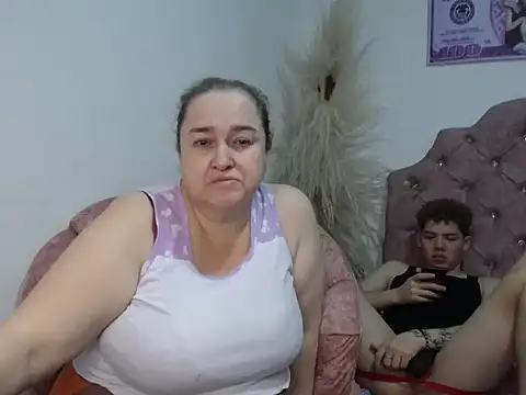 Snapshot of brutal_dirty_sex chatting on 03.29.26 brutal dirty sex online show from 03.29.26