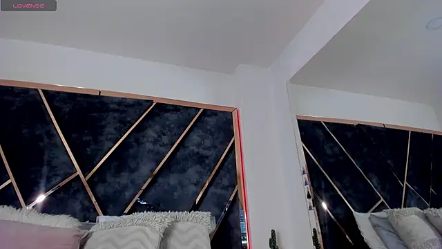 SusanaHenao online show from 12.03.25