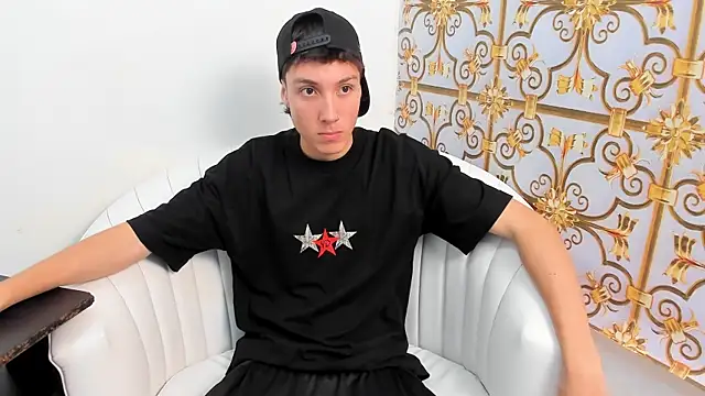 LittleDanny  online show from 01.06.26