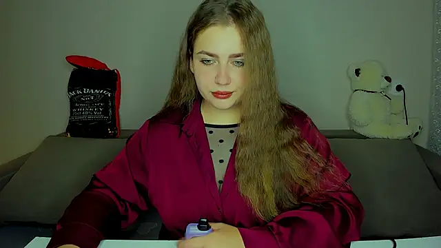 Snapshot of yourgem__ chatting on 09.08.25 yourgem online show from 09.08.25