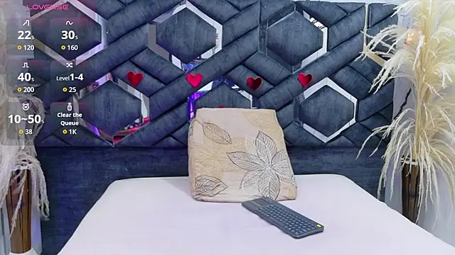 Natasha-Adams online show from 10.07.25