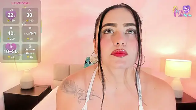 sofiiacarson online show from 04.07.26