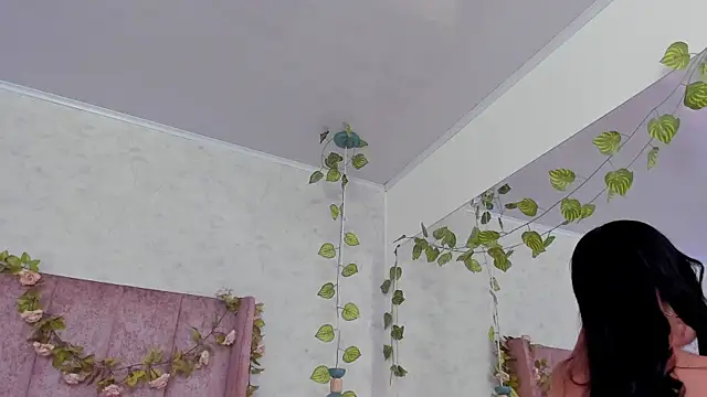 AnyaJay online show from 11.21.25