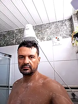 Snapshot of hermesmixfi chatting on 10.16.25 hermesmixfi online show from 10.16.25