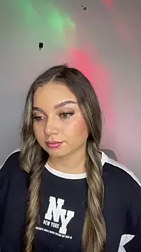 AnnyLopezzz  online show from 11.28.25