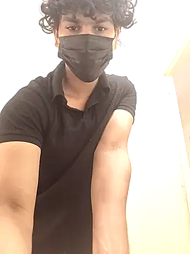 Snapshot of Goodmens5 chatting on 10.09.25 Goodmens5 online show from 10.09.25