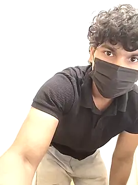 Snapshot of Goodmens5 chatting on 11.10.25 Goodmens5 online show from 11.10.25