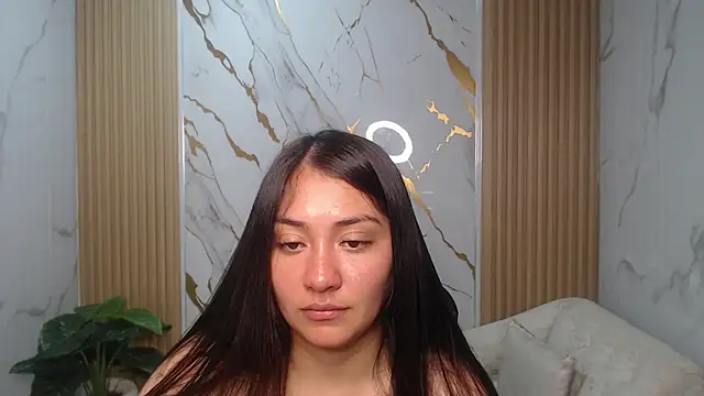 Ivony18 b online show from 10.14.25