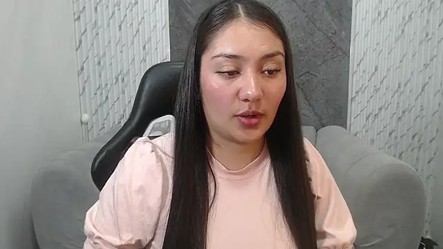 Ivony18 b online show from 11.16.25