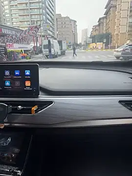 Snapshot of valori chatting on 12.04.25 valori online show from 12.04.25