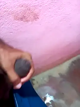 Snapshot of Hyd-bad-boy-25 chatting on 10.18.25 Hyd-bad-boy-25 online show from 10.18.25