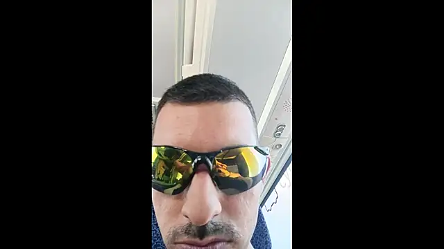 Greek crazy couple online show from 10.01.25