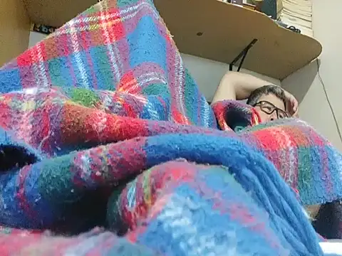 Snapshot of Sanwaldec chatting on 09.26.25 Sanwaldec online show from 09.26.25