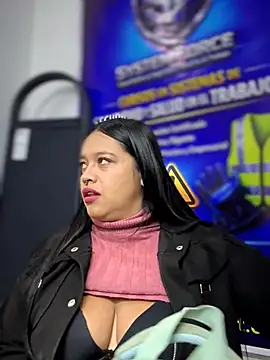 -Mia1 online show from 03.06.26