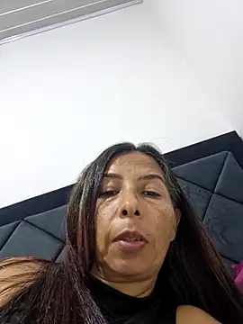 Snapshot of maleja23 chatting on 09.11.25 maleja23 online show from 09.11.25