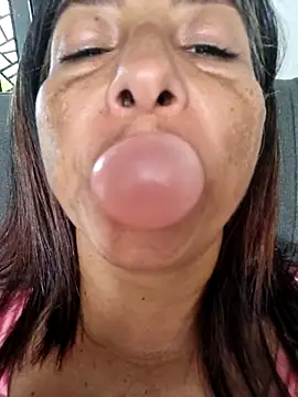 Snapshot of maleja23 chatting on 10.01.25 maleja23 online show from 10.01.25