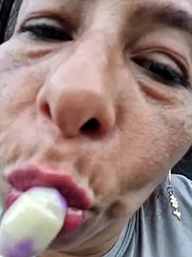 Snapshot of maleja23 chatting on 10.14.25 maleja23 online show from 10.14.25