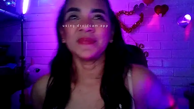 MiiaVelasquez online show from 02.17.26