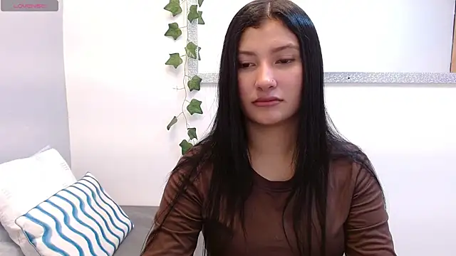 Snapshot of louis_k chatting on 04.19.26 louis k online show from 04.19.26