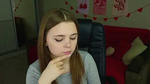 LeksaLove online show from 04.06.26