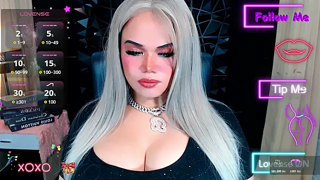 xHugeHarleySelfsuckerx online show from 11.19.25