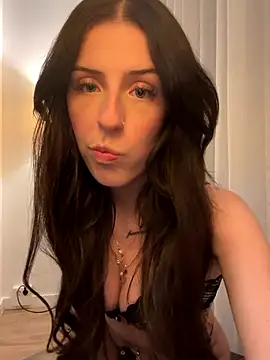 lisapeperoni online show from 09.25.25