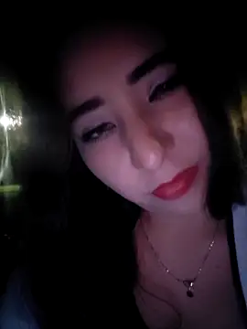 Snapshot of isabella_lovem chatting on 04.29.26 isabella lovem online show from 04.29.26
