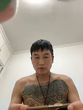 Snapshot of YJBJ258258 chatting on 11.10.25 YJBJ258258 online show from 11.10.25