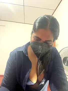 Choco Chuby online show from 11.20.25