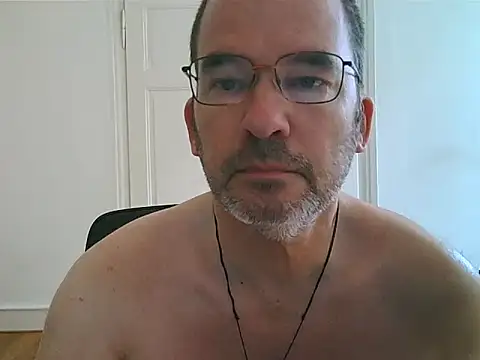 Snapshot of stallionrider88 chatting on 06.11.26 stallionrider88 online show from 06.11.26