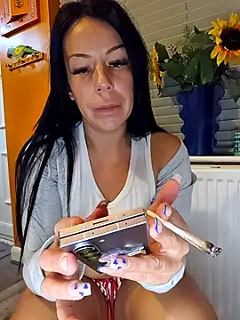 Filthymaddymilfy25 online show from 11.17.25