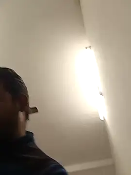 Snapshot of xyz-indian chatting on 12.21.25 xyz-indian online show from 12.21.25