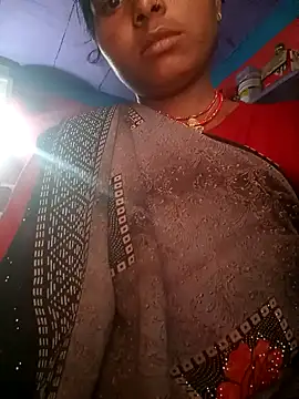 Snapshot of Mahi9696 chatting on 10.22.25 Mahi9696 online show from 10.22.25