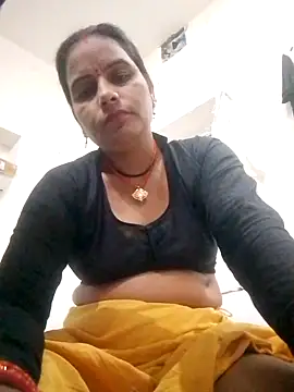 Suhani hot12 online show from 09.21.25