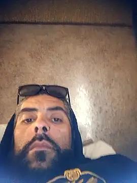 hornylatino702 online show from 02.10.26