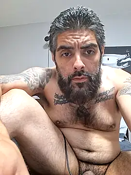 hornylatino702 online show from 04.17.26