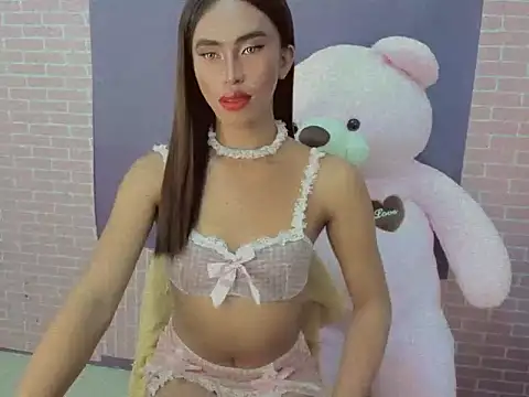 Snapshot of secretmiller_ chatting on 12.03.25 secretmiller online show from 12.03.25