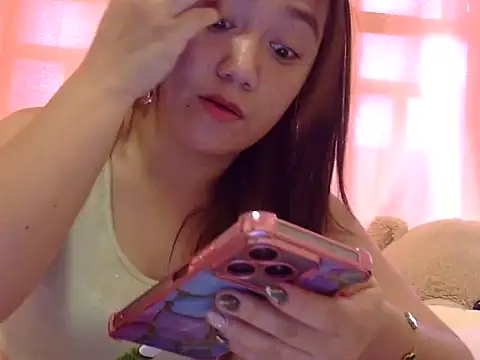 Lovelyclaya online show from 12.21.25