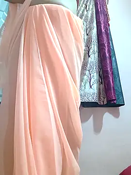 Snapshot of nice_touch9733 chatting on 09.22.25 nice touch9733 online show from 09.22.25