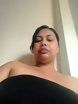 Alessandraa- online show from 06.04.26