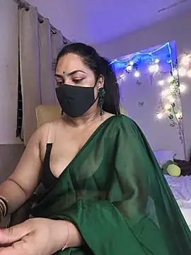 Snapshot of Indian_queen007 chatting on 05.30.26 Indian queen007 online show from 05.30.26
