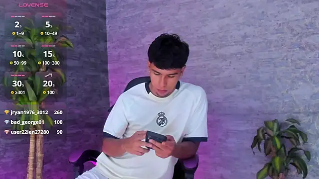 CHR58  online show from 09.15.25