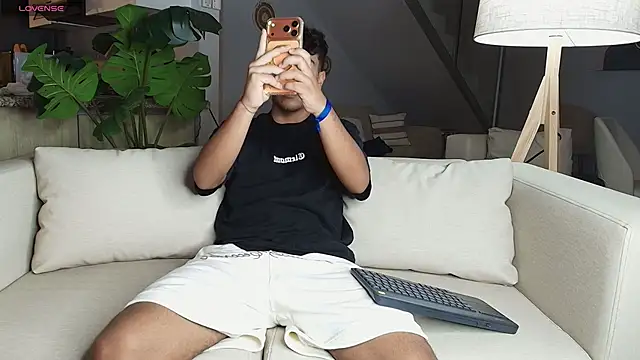 CHR58  online show from 02.13.26