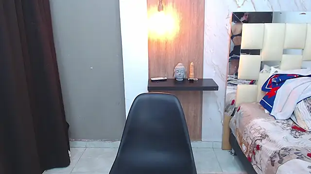 miss leidy  online show from 09.08.25